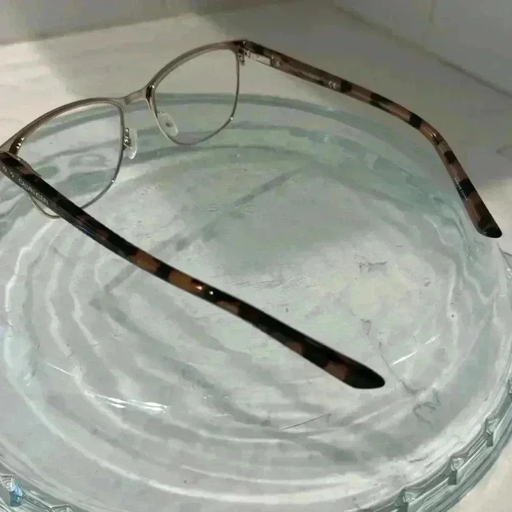 Calvin Klein prescription glasses frames - Picture 3 of 7